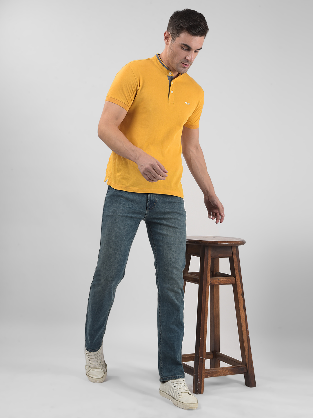 Numero Uno Men Solid Blue Jeans